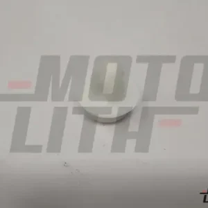 CLIP, REAR SCUFF