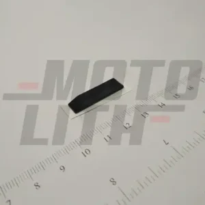 PAD-WINDSHIELD GLASS