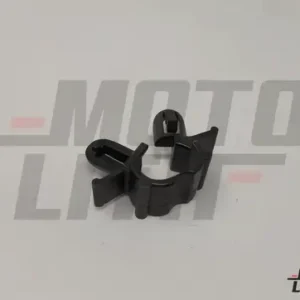 CLIP-HOOD LATCH