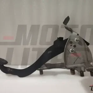 PEDAL ASSY-CLUTCH W/BRACKET